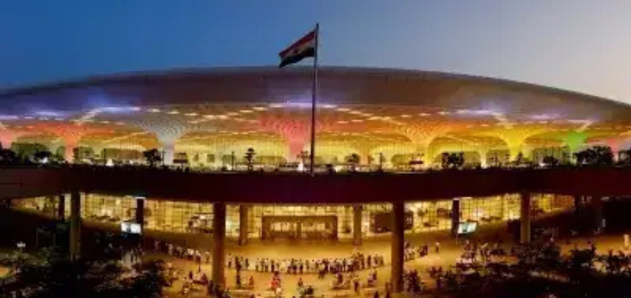 Adani Airports Secures $750 Million to Refinance Debt and Develop Six Airports